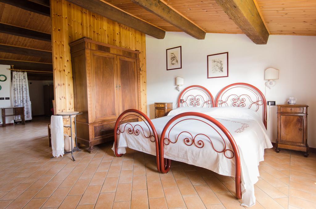 Agriturismo Ca'De'Gatti Faenza Bagian luar foto